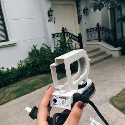 1.5m longitud del cable 220W Potencia hierro seco para planchar portátil y conveniente
