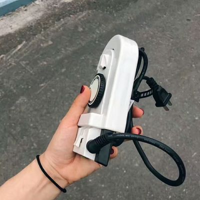 1.5m longitud del cable 220W Potencia hierro seco para planchar portátil y conveniente