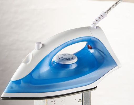 1.50m longitud del cordón LM-303 hierro de vapor de alta capacidad y planchado suave