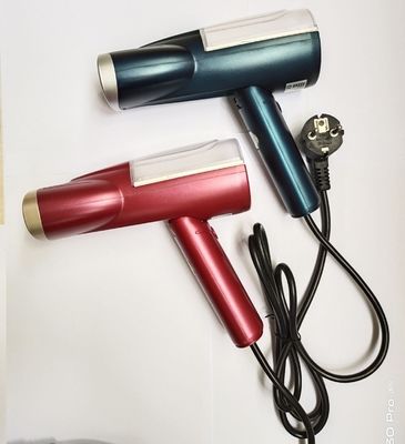 Elimine las arrugas sin esfuerzo con el vaporador de ropa portátil LM-1903