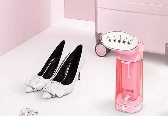Hogar 2022 Necesidad doméstica Vapor portátil de ropa con calefacción rápida Mini tamaño 220