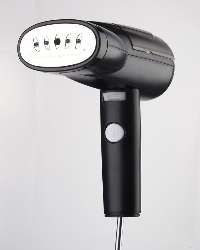 Un vaporizador de ropa portátil LM-1903 sin esfuerzo y potente para obtener resultados perfectos